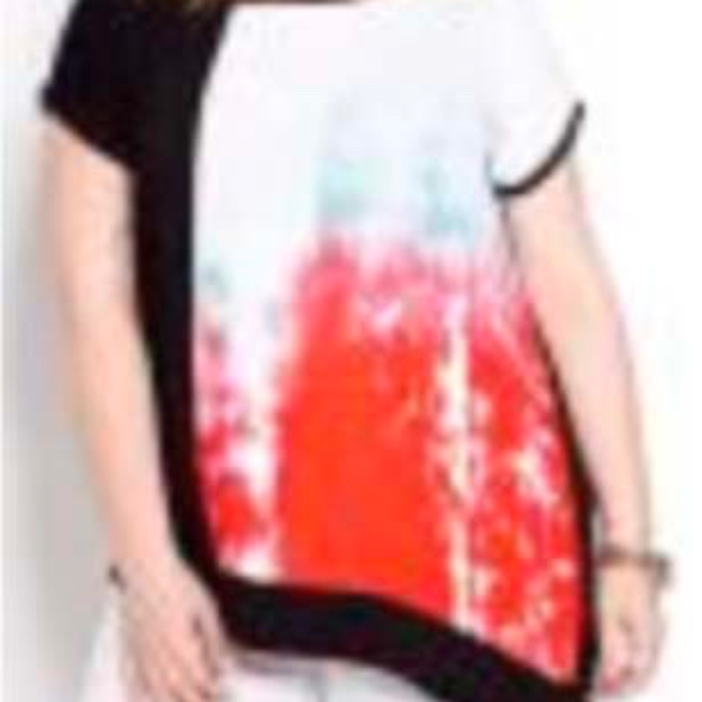 ASYMMETRIC PRINTED TOP, BLACK WITH WHITE, BLUE CORAL/RED, SIZE 3X, CAP SLEEVES,